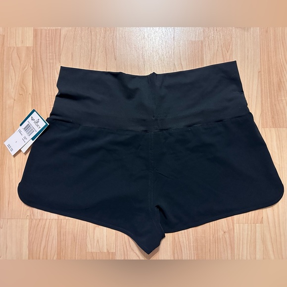 NWT Roxy shorts - Picture 2 of 2